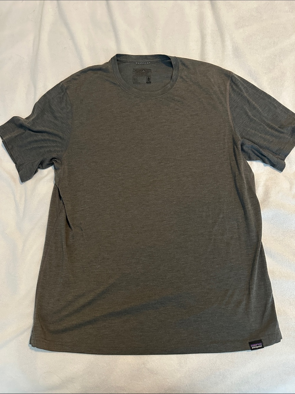 Patagonia Capilene Cool Trail in Charcoal Gray